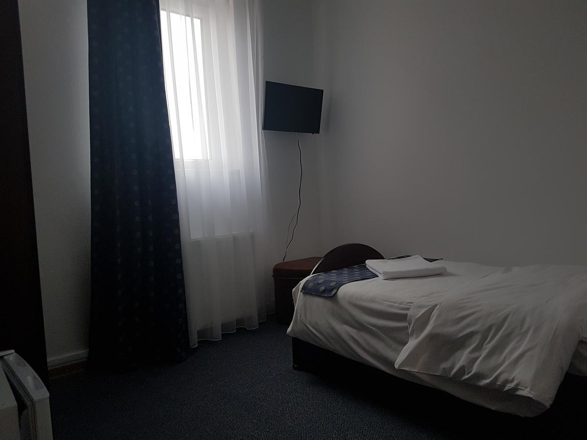 蒂米什瓦拉 亚斯敏旅馆酒店 外观 照片