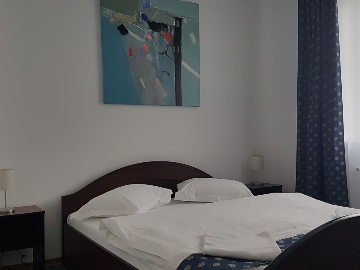 蒂米什瓦拉 亚斯敏旅馆酒店 外观 照片